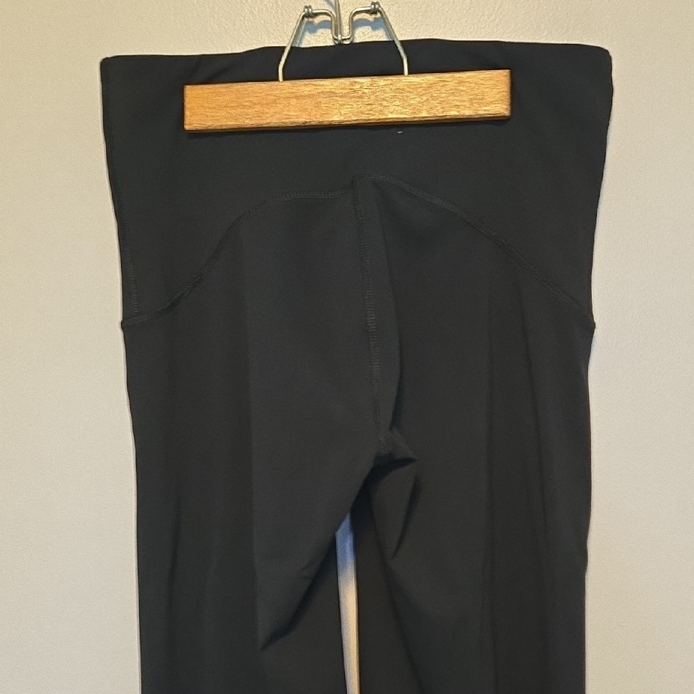 Spanx Booty Boost Active Yoga Flare Pants Black Large Petite - Picture 6 of 8